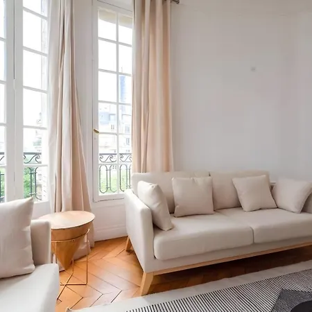 Apartment Tbs 323 - Superb With Eiffel Tower View Paris